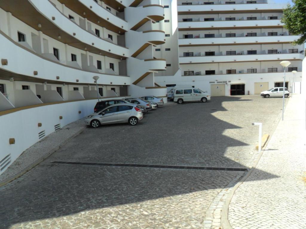 Hotel Apartamento Brisa Sol Albufeira Exterior foto